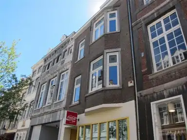 32m2 studio to rent for 1200€/month in Rechtstraat 60C, Maastricht