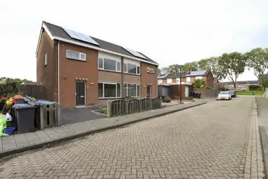 m2 house to rent for 932.93€/month in Markiezaatstraat 4, Stampersgat