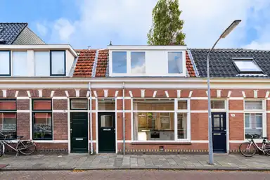 90m2 house to rent for 2650€/month in Weversstraat, Haarlem