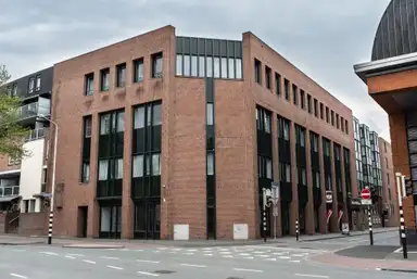 81m2 Appartement te huur voor 1450€/maand in Burgemeester Van Hasseltstraat, Bergen op Zoom