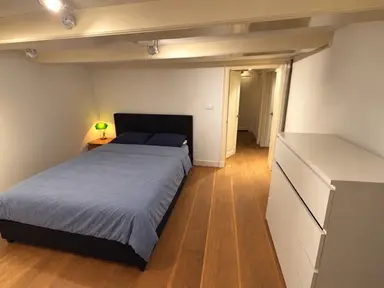 18m2 Zimmer zur Miete für 1000€/Monat in Raamstraat, Amsterdam