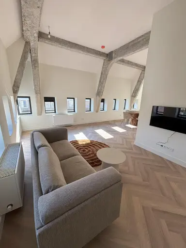 81μ² Διαμέρισμα προς ενοικίαση για 2495€/μήνα σε Deken van Somerenstraat 364, Eindhoven