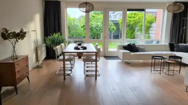 147m2 house to rent for 2750€/month in Atalantalaan, Aalsmeer