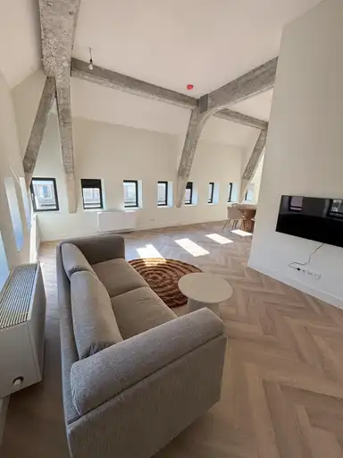 81μ² Διαμέρισμα προς ενοικίαση για 2495€/μήνα σε Deken van Somerenstraat 364, Eindhoven