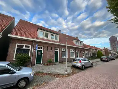 81m2 maison à louer pour 713.01€/mois à Floresstraat 70, Enschede