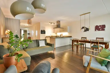 83m2 apartment to rent for 2800€/month in Haarlemmerplein 22, Amsterdam