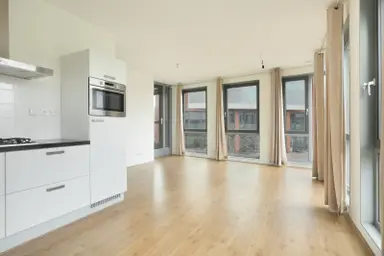 61m2 apartment to rent for 1321€/month in Kanaalstraat, Utrecht