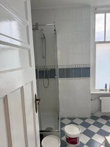 25m2 Chambre à louer pour 1000€/mois à Willem van Hillegaersbergstraat, Rotterdam