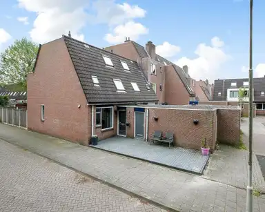 18.8m2 Kamer te huur voor 700€/maand in Aalburgstraat, Arnhem