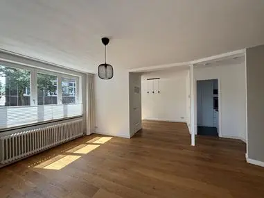 68m2 flat to rent for 1495€/month in Burgemeester Ceulenstraat, Maastricht