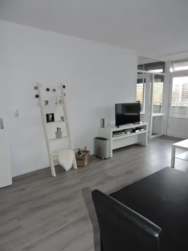 55m2 Appartement te huur voor 1080€/maand in Croesinckplein, Zoetermeer