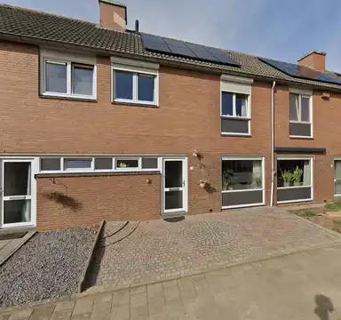 102m2 house to rent for 764.14€/month in Steenuilstraat 13, Sittard