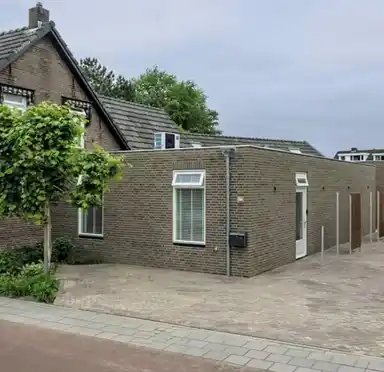 85m2 Haus zur Miete für 2250€/Monat in Bergstraat, Dommelen