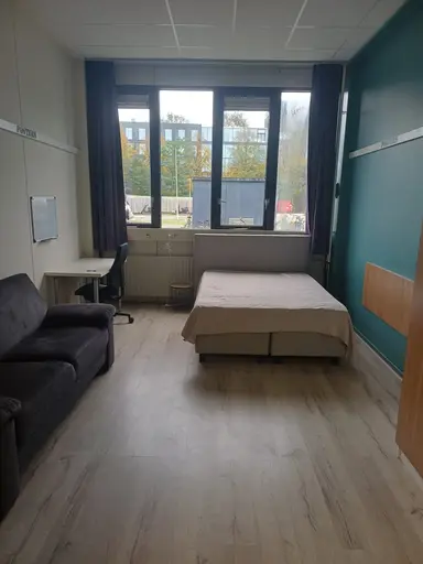 17m2 room to rent for 530€/month in Winschoterdiep 46, Groningen