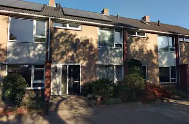 m2 maison à louer pour 932.93€/mois à Henriëtte Roland Holststraat 6, Hengelo