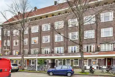 62m2 Appartement à louer pour 2750€/mois à Donarstraat, Amsterdam