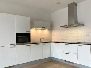 105m2 Appartamento in affitto per 1950€/mese a Lutherlaan 19, Haarlem