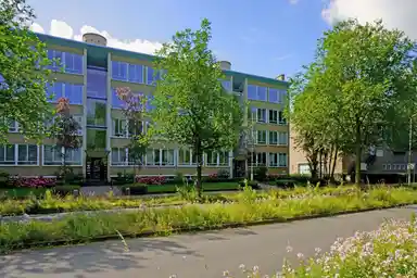 110m2 apartment to rent for 1950€/month in Segbroeklaan, The Hague