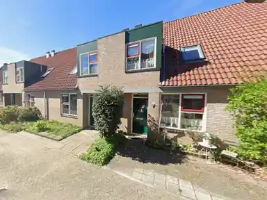 86m2 house to rent for 932.93€/month in Korenbloem 37, Deventer