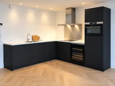 65m2 Appartement à louer pour 3050€/mois à Van Ostadestraat, Amsterdam