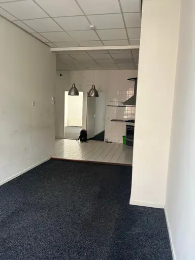 129μ² μονοκατοικία προς ενοικίαση για 4500€/μήνα σε Eendrachtsstraat 138, Rotterdam