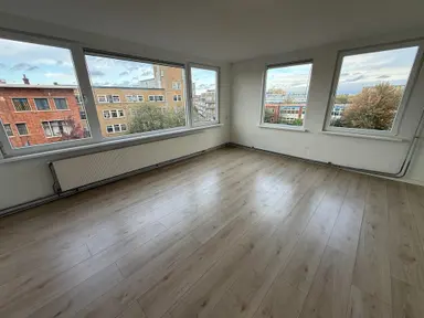 82m2 flat te huur voor 1615€/maand in Boerhaavelaan 32A-1, Schiedam