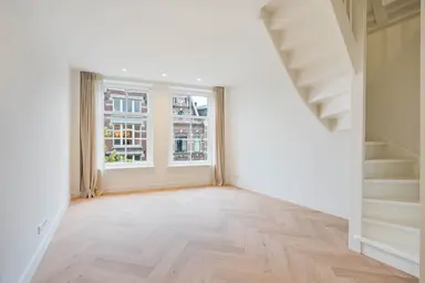 100m2 Casa in affitto per 3500€/mese a Spuistraat 295, Amsterdam