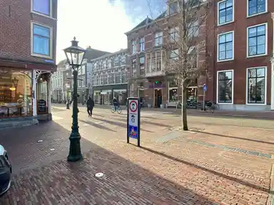 50m2 Appartement à louer pour 1700€/mois à Ketelboetersteeg 11, Leiden