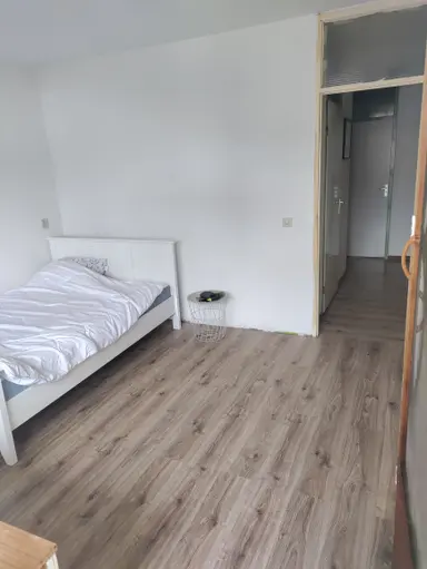 m2 Camera in affitto per 1050€/mese a Koperslagerhof, Almere