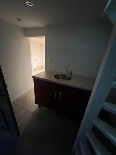 86μ² μονοκατοικία προς ενοικίαση για 2200€/μήνα σε Pernis