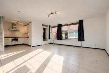 124m2 huis te huur voor 2300€/maand in J.J. Slauerhoffstraat 80, Almere