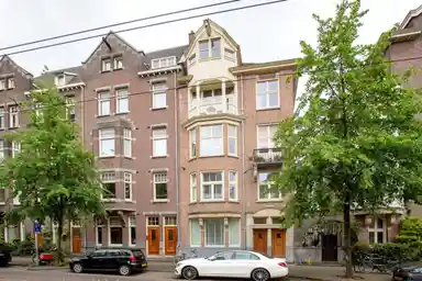 145m2 Appartement à louer pour 4500€/mois à Johannes Vermeerstraat, Amsterdam
