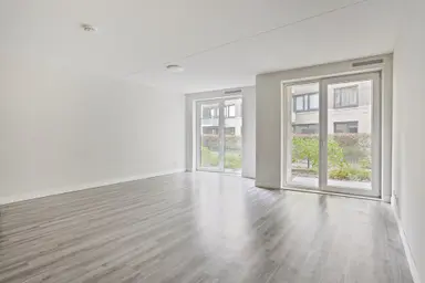 105μ² Διαμέρισμα προς ενοικίαση για 2190€/μήνα σε 1e Lulofsdwarsstraat 16, The Hague