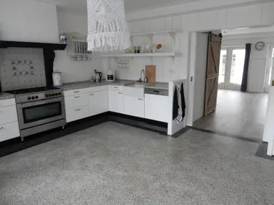 110m2 huis te huur voor 1400€/maand in Spierdijkerweg, Spierdijk