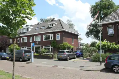 185m2 Haus zur Miete für 2250€/Monat in Bernhardsingel, Breda