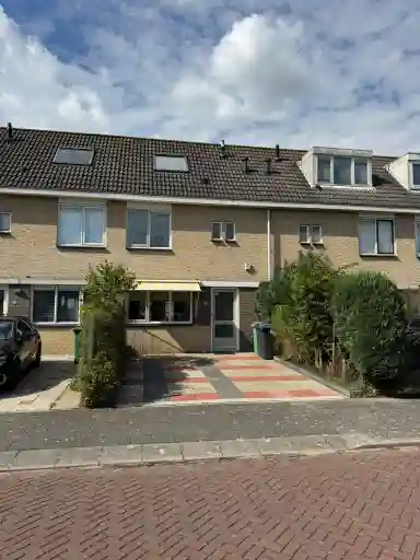 98m2 Casa in affitto per 3200€/mese a Gaasterland, Amstelveen