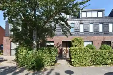 128m2 huis te huur voor 2995€/maand in Piet Baarslaan 40, The Hague