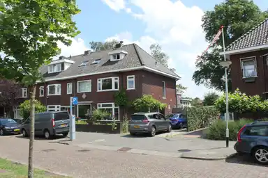 185m2 Haus zur Miete für 2250€/Monat in Bernhardsingel, Breda
