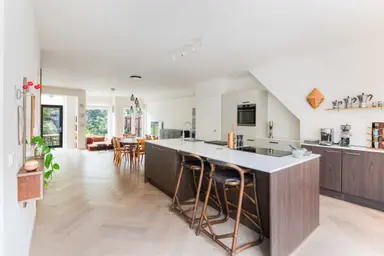 133m2 apartment to rent for 3200€/month in Witte de Withstraat 22-1, Amsterdam