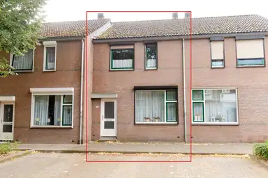 81m2 maison à louer pour 932.93€/mois à Volksbondweg 32, Maastricht