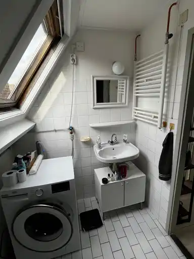 40m2 apartment to rent for 790€/month in Prins Hendrikstraat, Leiden