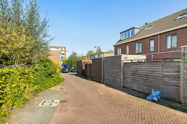88m2 house to rent for 2500€/month in Parkstraat, Gouda