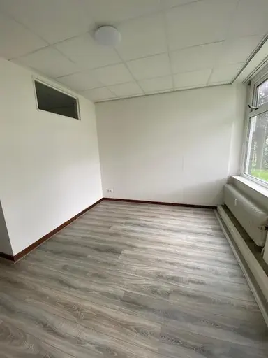 61μ² Διαμέρισμα προς ενοικίαση για 650€/μήνα σε Curaçaostraat, Leeuwarden