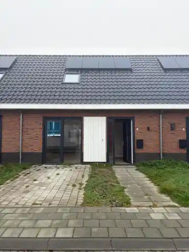 95m2 huis te huur voor 1443€/maand in Bos 24, Stavenisse