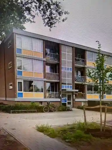 65m2 Wohnung zur Miete für 561.47€/Monat in Fazantstraat 242, Enschede