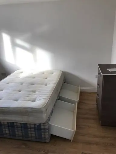 16m2 Studio zur Miete für 480€/Monat in Veerlaan 11, Rotterdam
