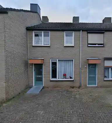 127m2 maison à louer pour 932.93€/mois à Schwartzenbergstraat 14, Maastricht