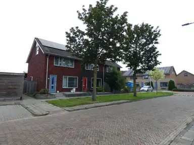 99m2 Haus zur Miete für 795.54€/Monat in van Diggelenweg 24, IJsselmuiden