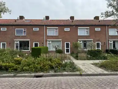 54m2 huis te huur voor 868.69€/maand in Schoolstraat 14, Nieuwerkerk