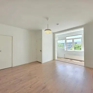 m2 studio à louer pour 850€/mois à Saftlevenstraat, Rotterdam